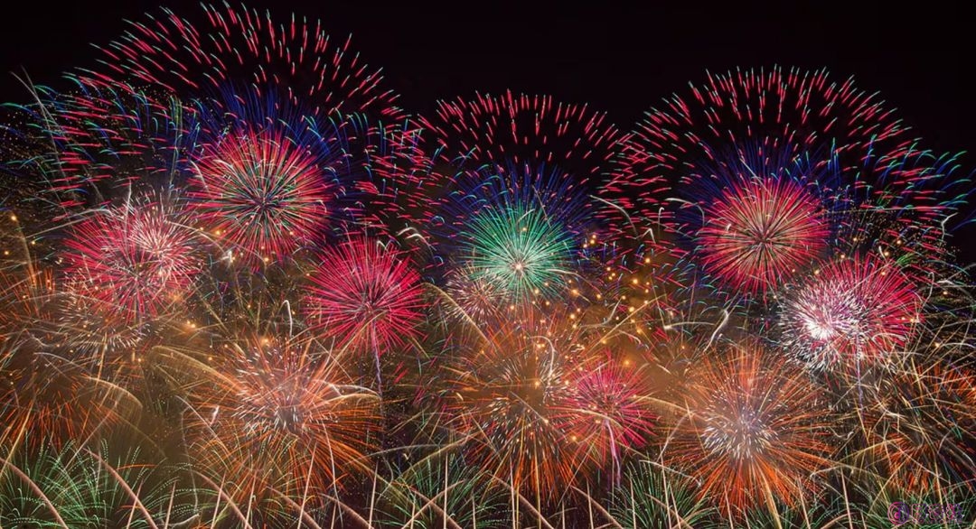 hanabi_compressed.jpg